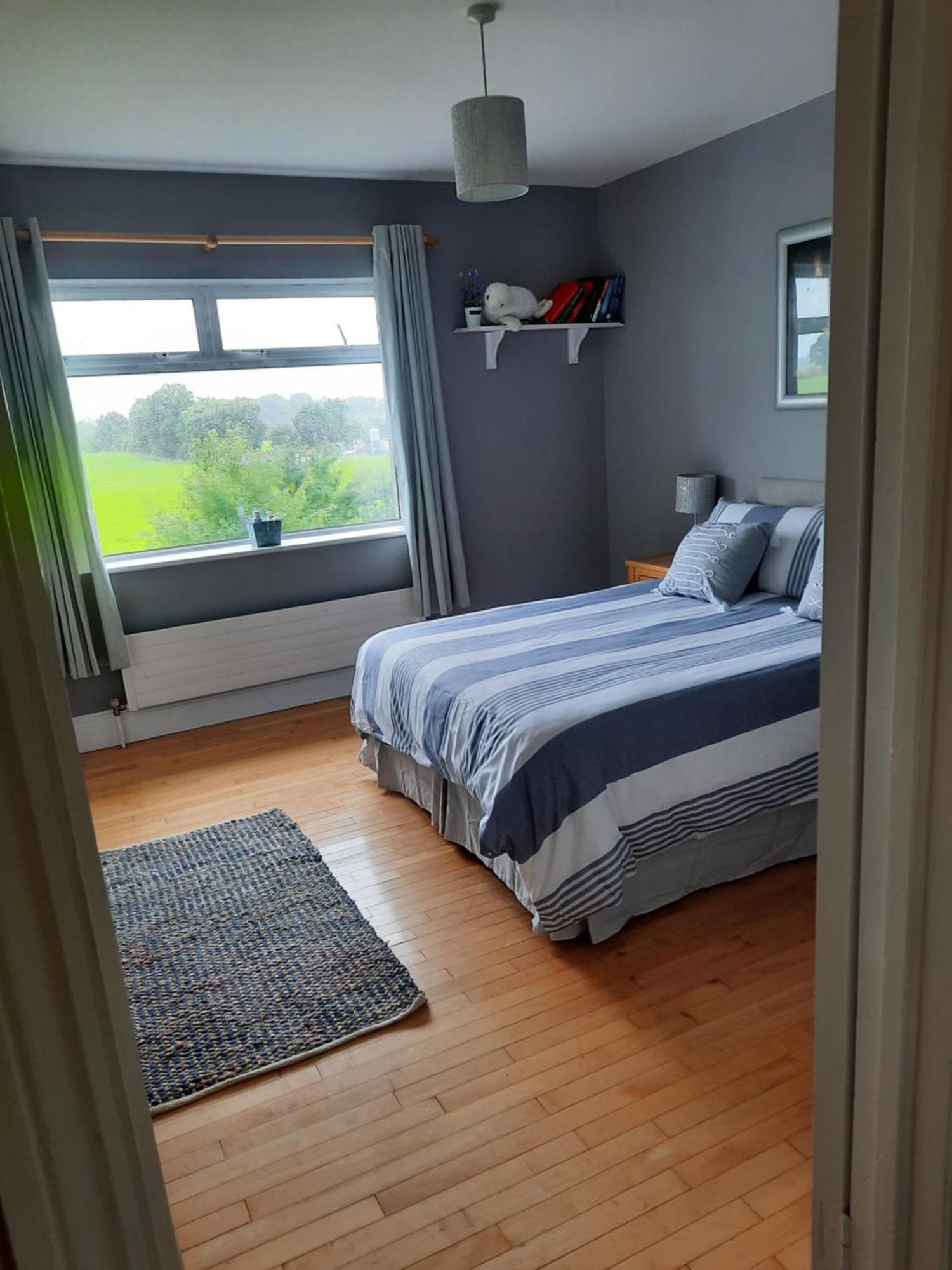 Butterhouse * Trim